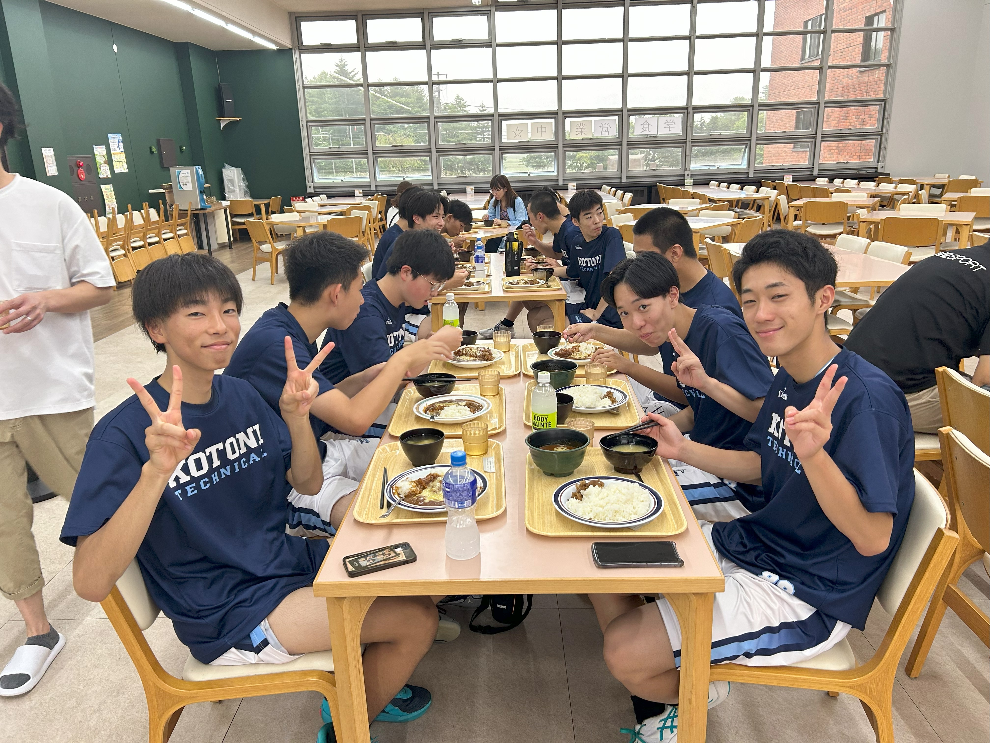 昼食
